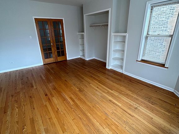 5th image of 11327 S King Dr #2S
