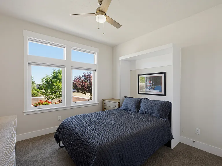 1457 W Tenzing St — Photo 8