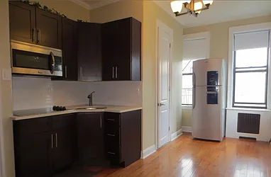 Rented by SCOUTBK.COM