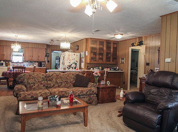 3rd image of 1418 Oak Shore Dr
