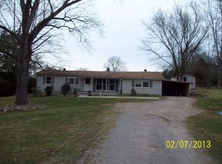 344 Oakwood St, Sparta, TN 38583