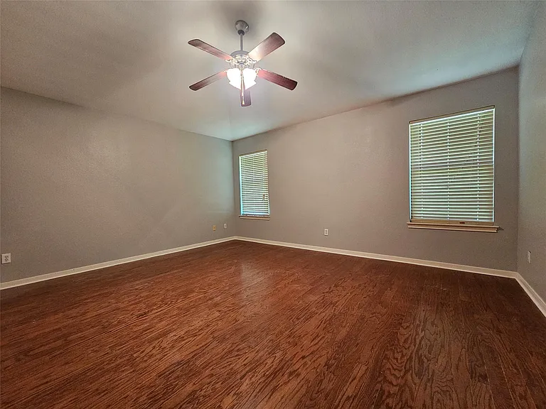 2035 Intrepid Dr — Photo 12