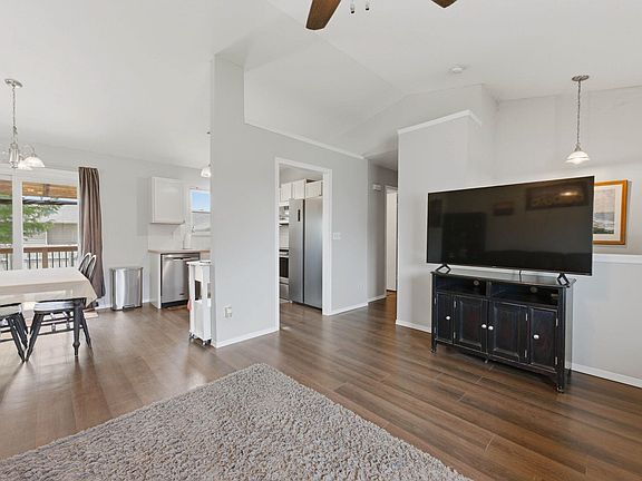 5th image of 1500 E Sunset Ct