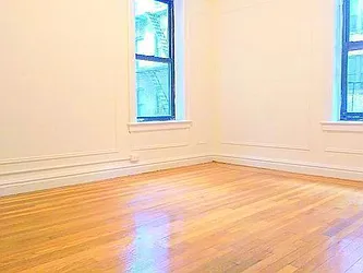 Rented by Manhattan Spaces