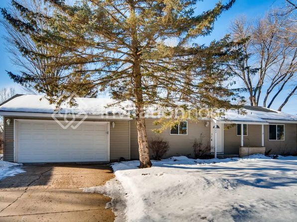 944 Beacon Ln