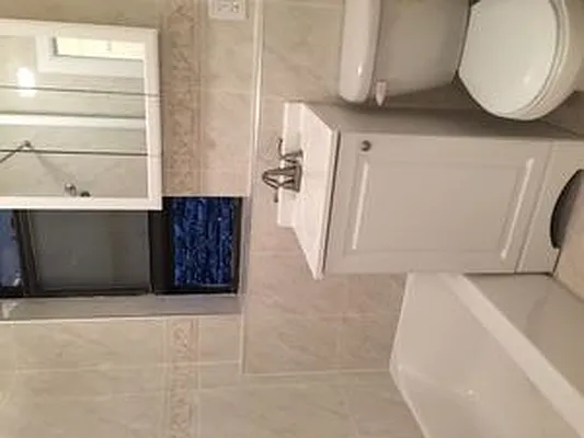 Rented by Veracity NYC LLC | media 37