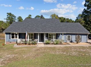 862 Fredonia Dr, Fayetteville, NC 28311