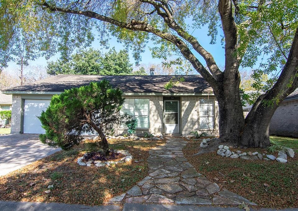 1st image of 16706 Espinosa Dr