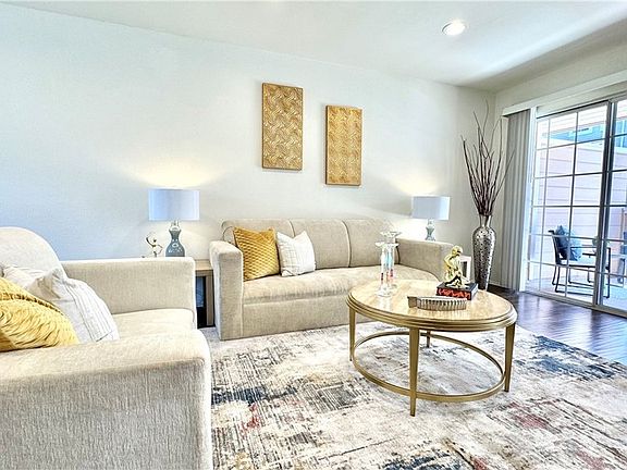 2nd image of 2800 Plaza Del Amo Unit 59