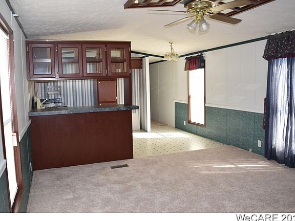 4th image of 106 Hawthorne Dr