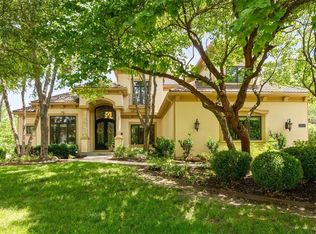 13905 Dearborn St, Overland Park, KS 66223