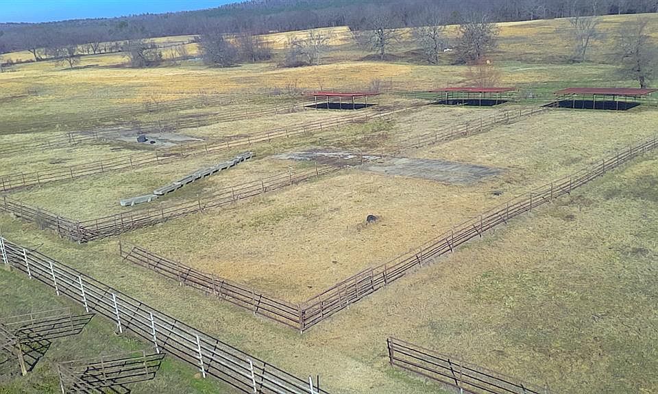 1st image of 42015 Highway 271 S