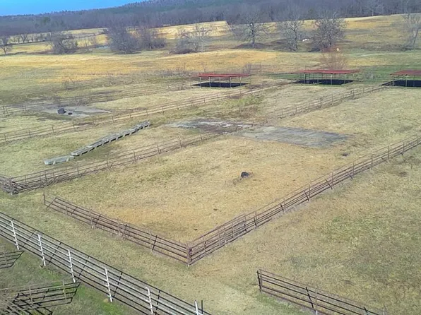 42015 Highway 271 S, Wister, OK 74966