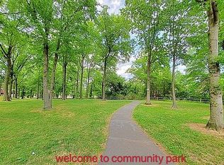 138 Redwood Loop, Staten Island, NY 10309