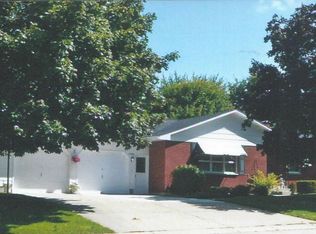 1504 Werner Allen Rd, New London, WI 54961