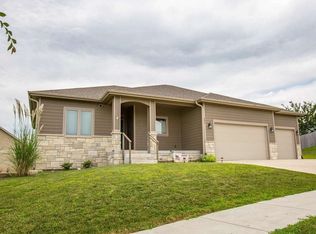 305 Firethorn Dr, Manhattan, KS 66503