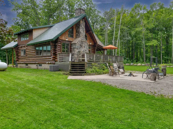 W15960 S Hilbert Dr, Fence, WI 54120