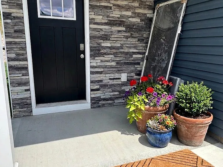 172 Jace Way — Photo 1