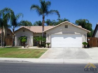 4108 Rio Viejo Dr, Bakersfield, CA 93313
