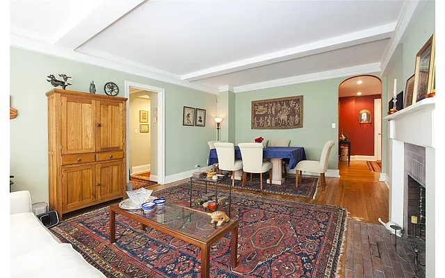 Sold by Douglas Elliman | media 17