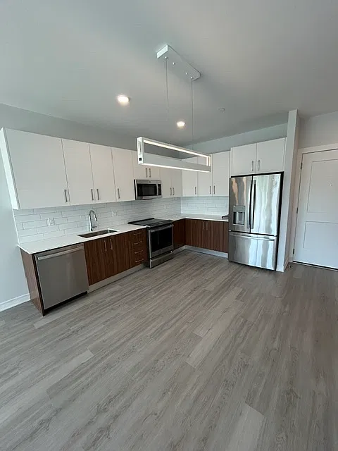 Floor plan Open Floor with Galley Style Kitchen