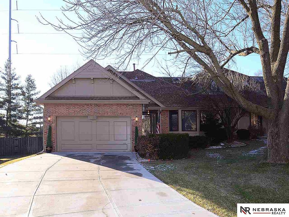 1st image of 15523 Mason Cir