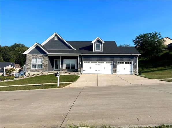 1218 Austin Dr, Herculaneum, MO 63048