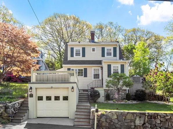 25 Naples Rd, Melrose, MA 02176