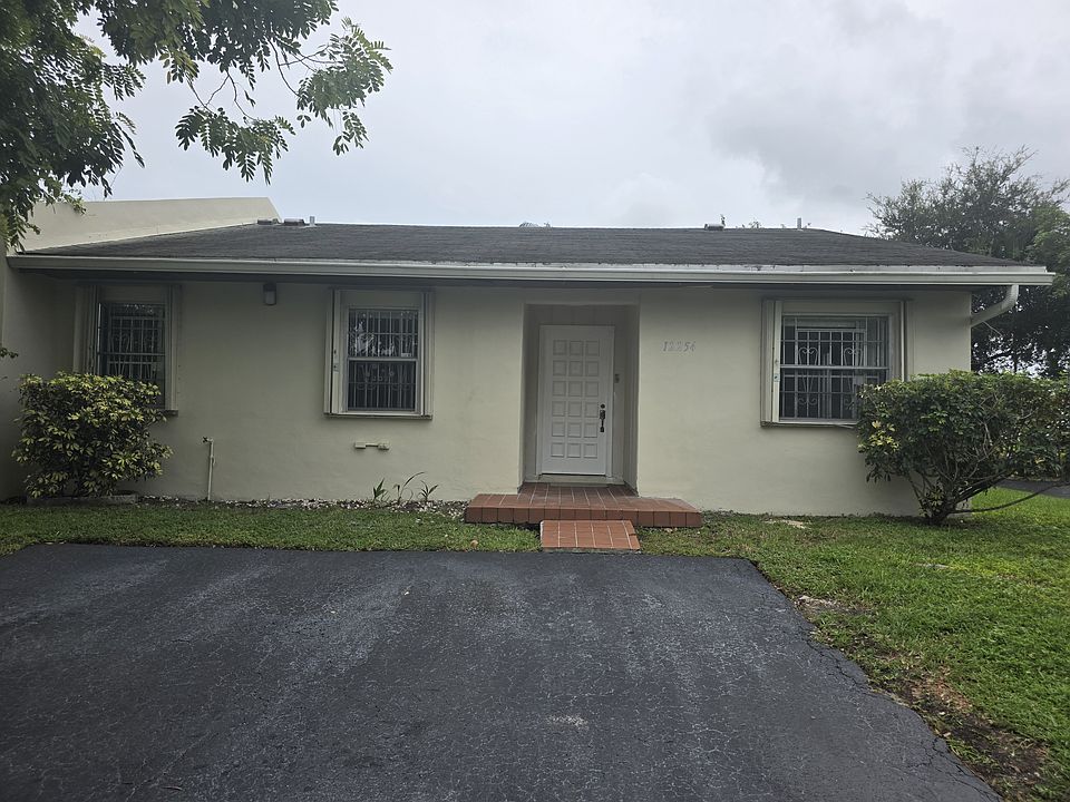 1st image of 12254 SW 118th Ln
