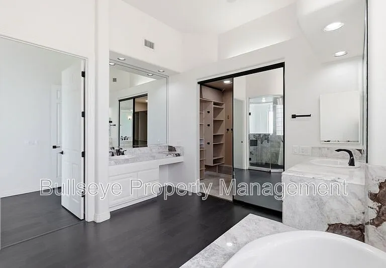 1527 E Villa Maria Dr — Photo 36