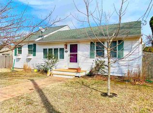 601 Hughes Ave, Cape May, NJ 08204