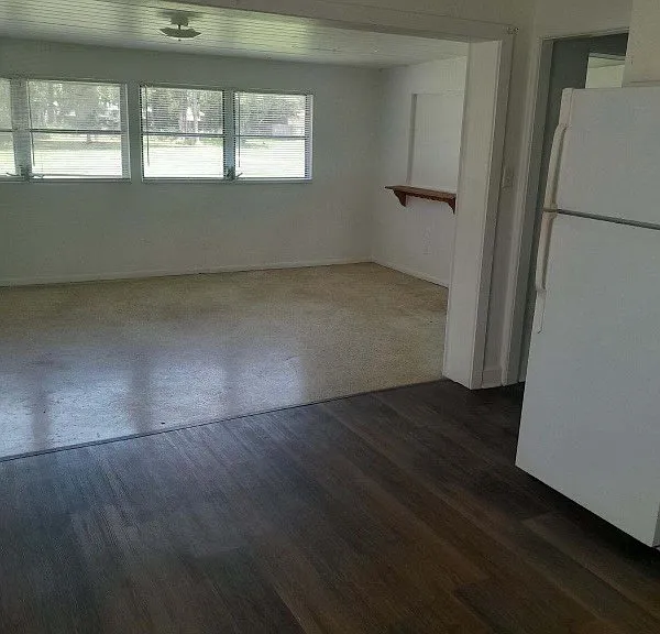 919 Osborne Dr #W — Photo 6
