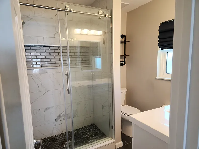 172 Lee Ave — Photo 12