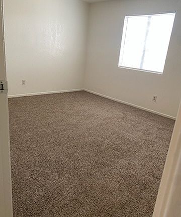 5th image of 73796 Cactus Dr #B