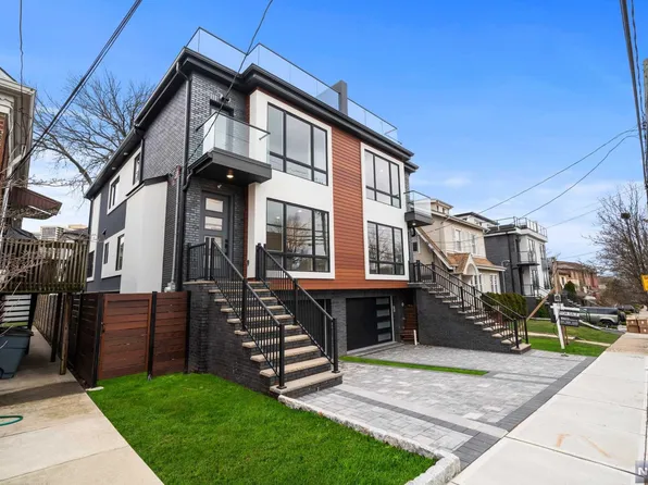 83 Crescent Ave #A, Cliffside Park, NJ 07010