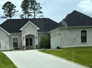 17 Forrest View Dr, Carriere, MS 39426