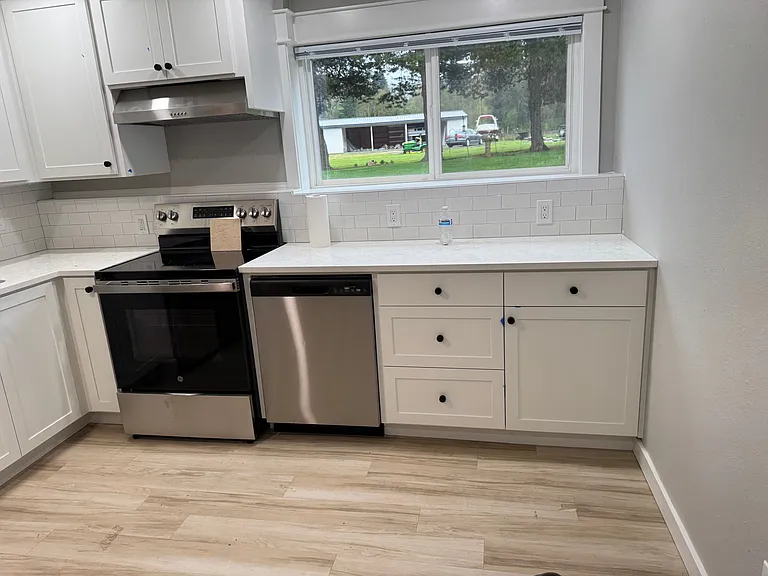 26178 NE Butteville Rd #26178 — Photo 8