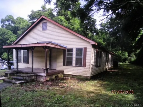 218 Patterson St, Dadeville, AL 36853