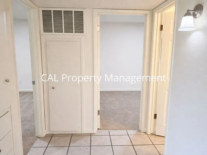 938 Illinois Ave #11 — Photo 7