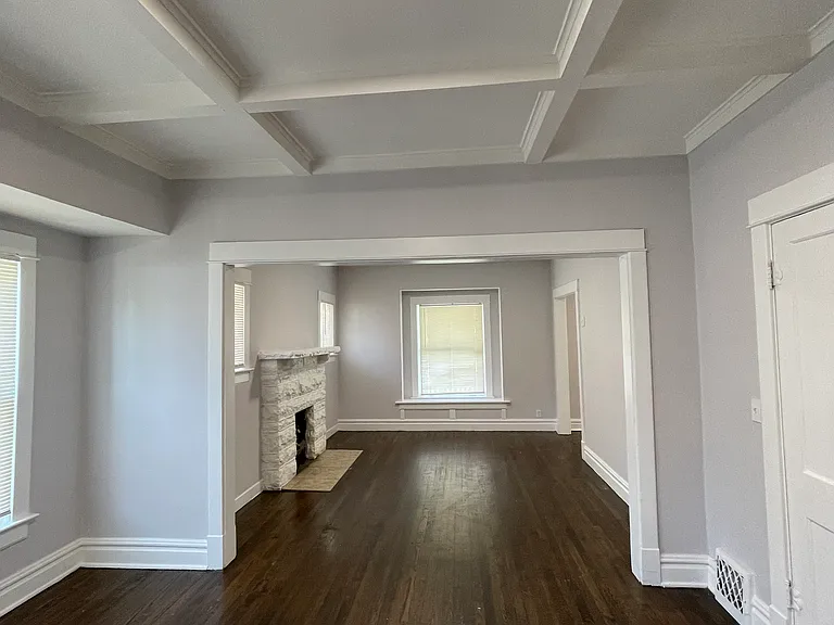550 S Arlington Ave — Photo 18
