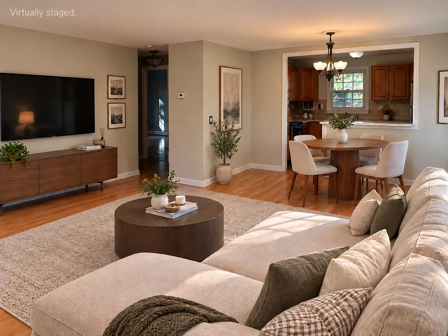 2 bed, 928 sqft, $1,700 — Photo 3