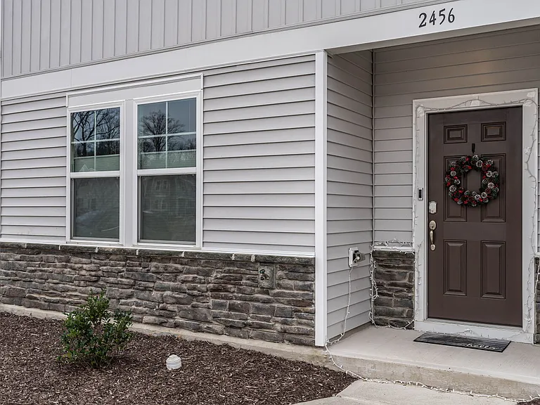 2456 Tonoloway Dr — Photo 3