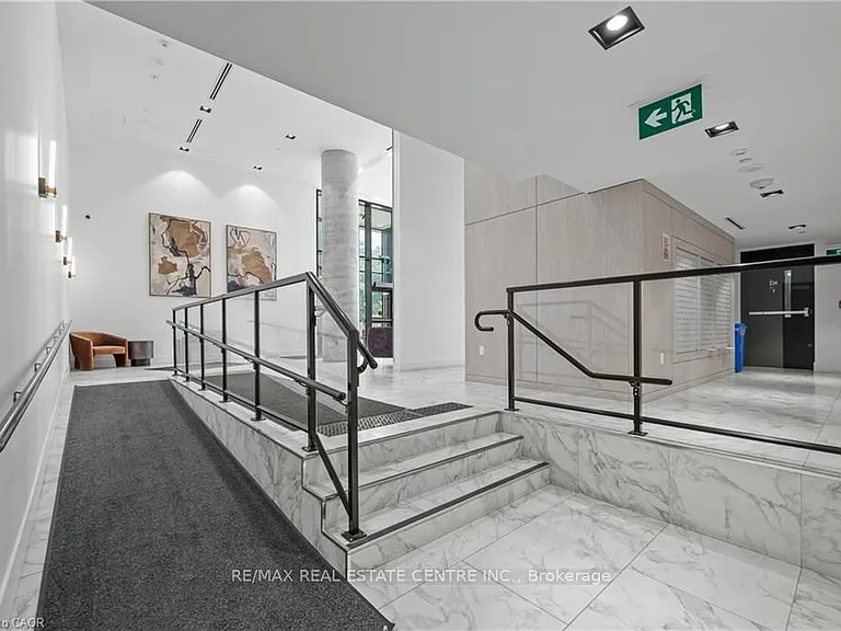 15 Wellington St S #2602 — Photo 15