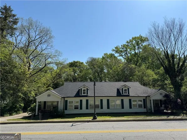 8542 Campbellton St, Douglasville, GA 30134