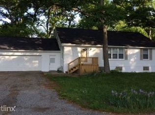 4180 Midland Ave, Waterford, MI 48329