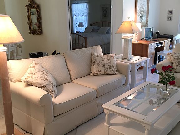 4th image of 28766 Carmel Way