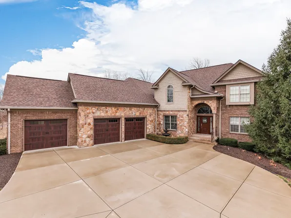 4655 Pearcrest Way, Greenwood, IN 46143