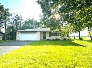 10S014 Alago Rd, Naperville, IL 60564