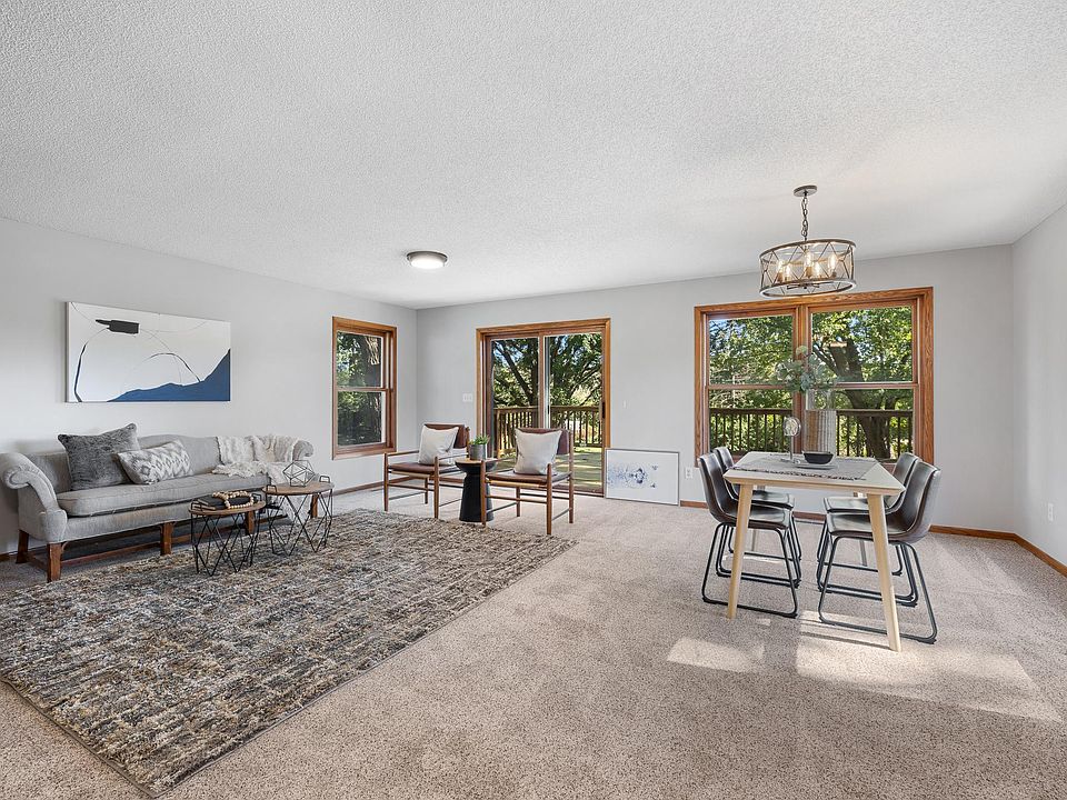1st image of 13962 Glazier Ct