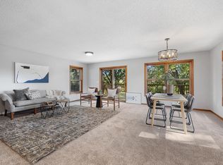 13962 Glazier Ct, Apple Valley, MN 55124